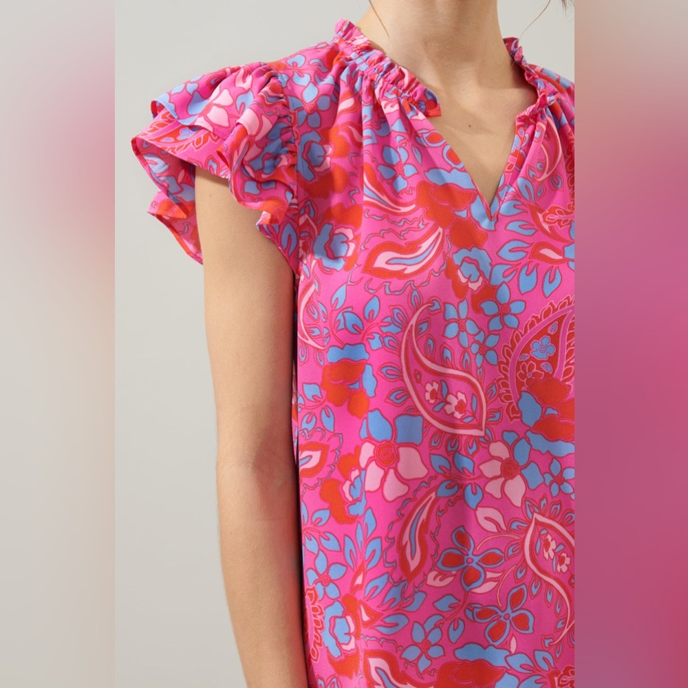 SUGARLIPS Sao Paulo Garnet Bellissima
Ruffle Sleeve Top - Picture 9 of 15